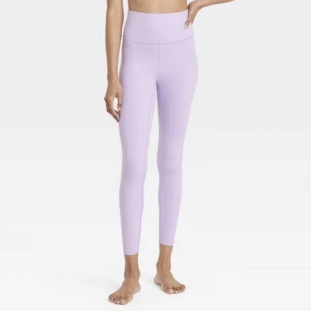 All In Motion Women's Soft Ultra High-Rise 7/8 Leggings Light Purple Size XXL